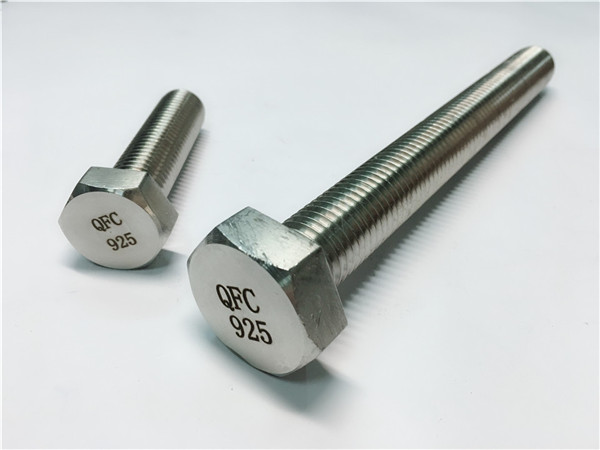 د غوره کیفیت کاربن فولاد پړاو M12 ویلډ مغز