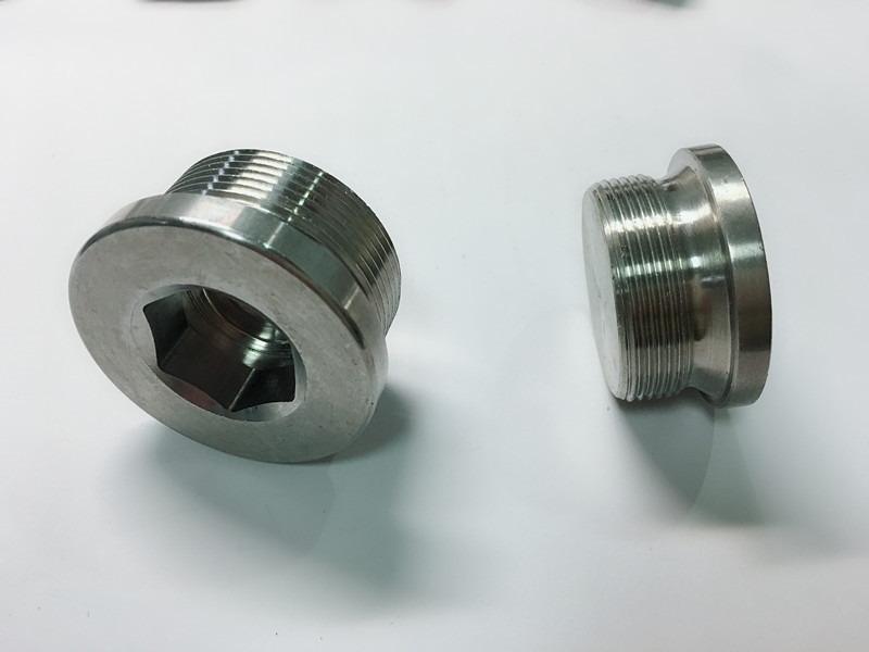 دود د ایس ایس کلیدي حلقې سره سټینلیس سټیل حلقوي بولټ جوړ کړی